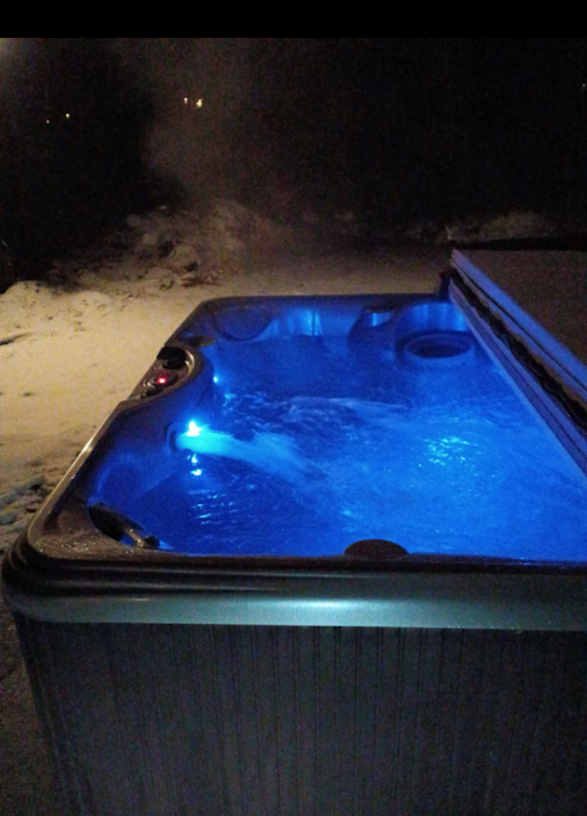 Private hot tub